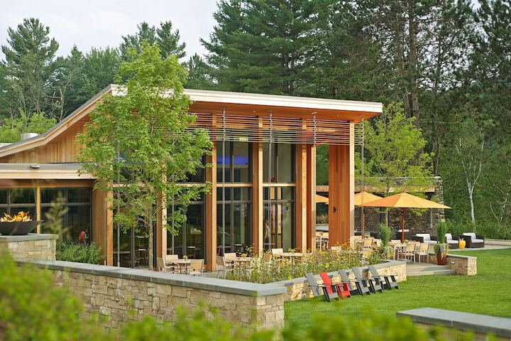 Topnotch Resort