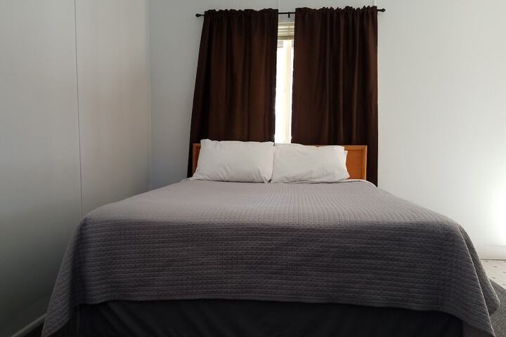 Room 83 of 86