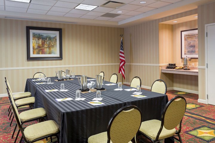 Hilton Garden Inn Saratoga Springs