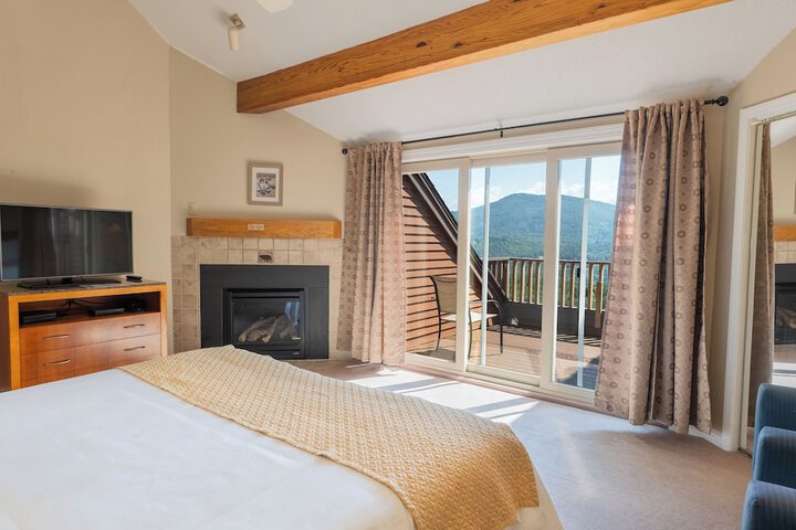 Nordic Village Resort