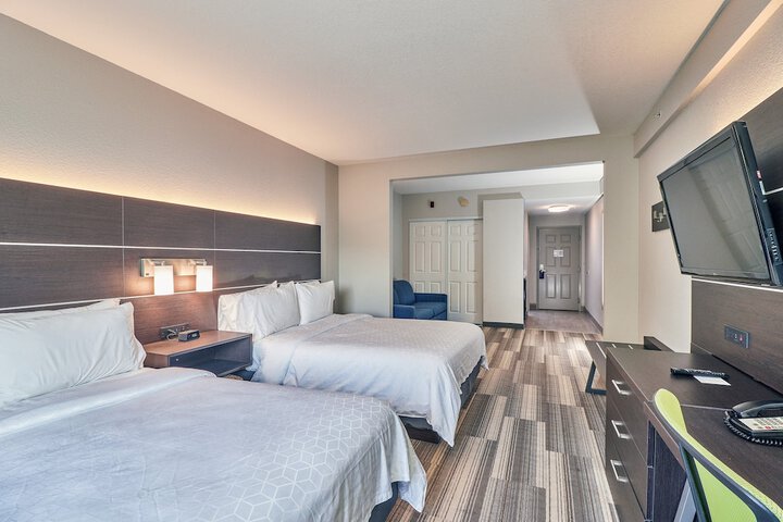 Room 16 of 51