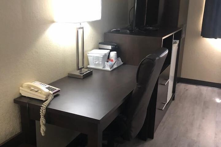 Room 40 of 75