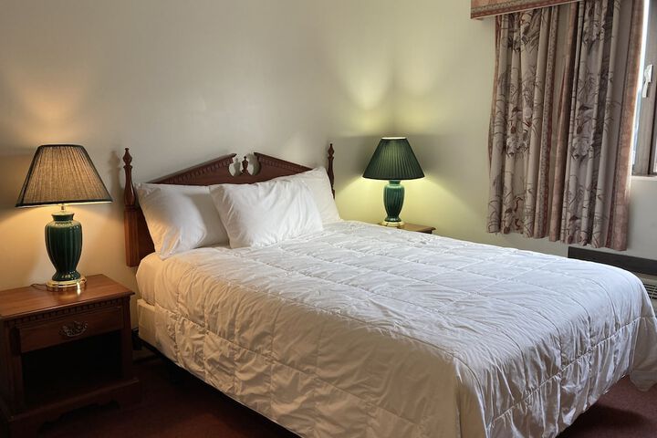 Room 10 of 23