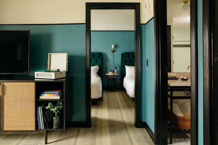 Room 38 of 78