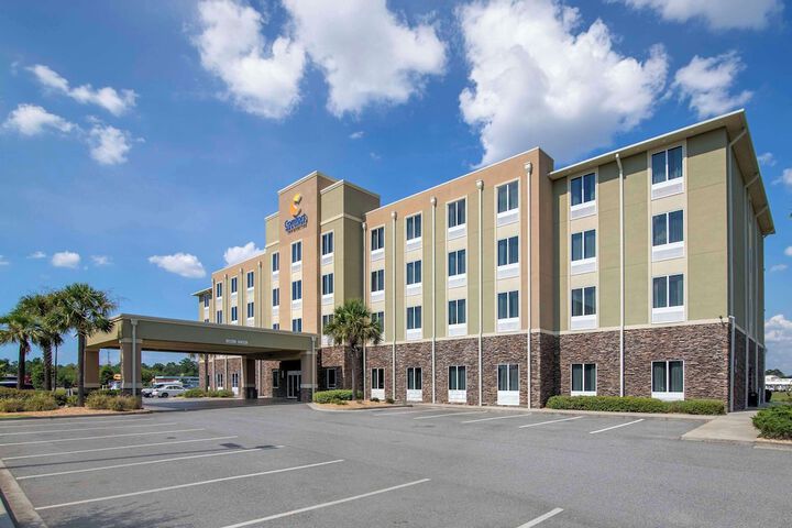 Hotel 3 of 34