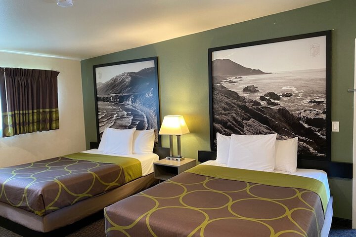 Room 6 of 29