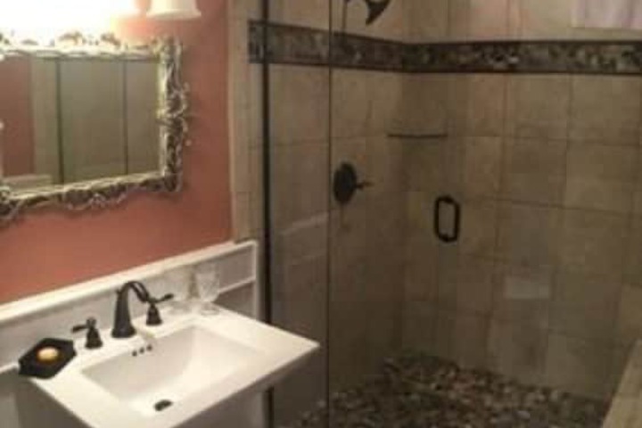 Kennedy Manor B & B