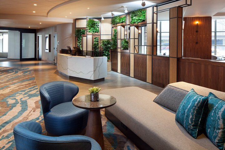 Hotel Interior 10 of 98