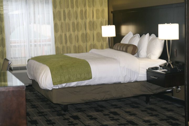 Best Western Plus University Inn