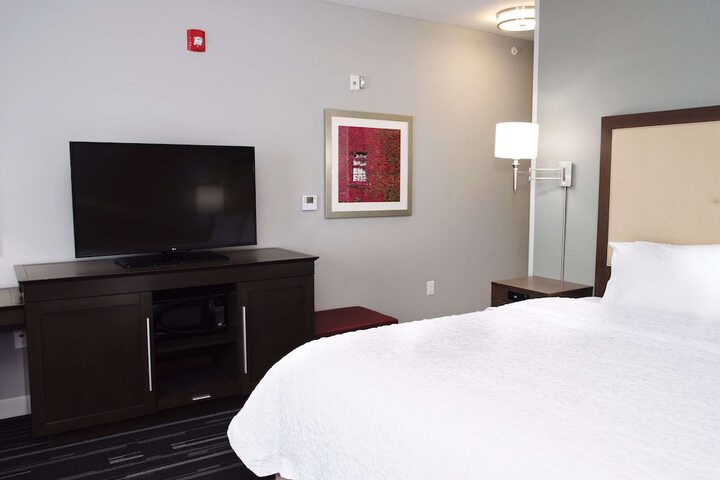 Hampton Inn & Suites Des Moines / Urbandale