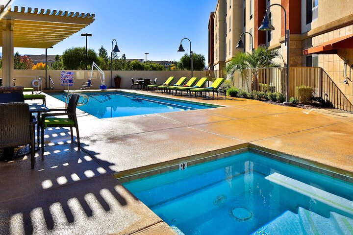 Pool 4 of 59