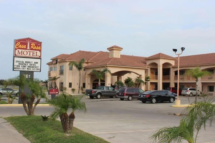 Hotel 4 of 38