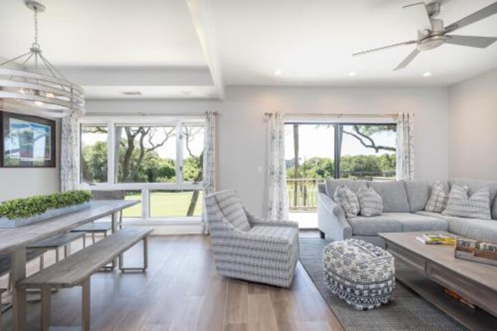 4989 Turtle Point Villa by RedAwning