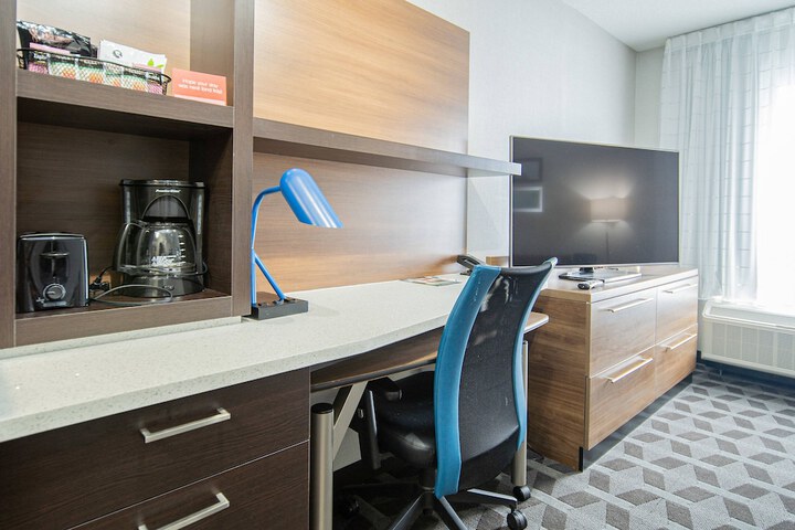 Room 49 of 71