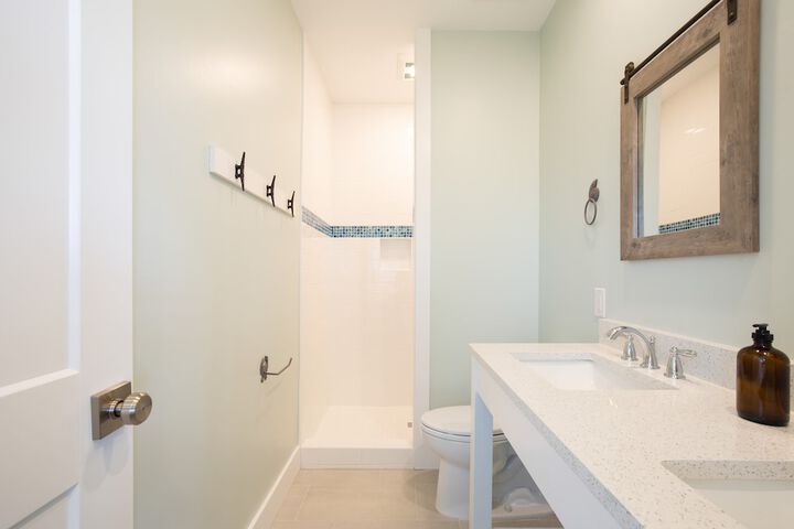 Oceans Eye by Avantstay Beach Front Home w / Roof Top Pool & Putting Green!