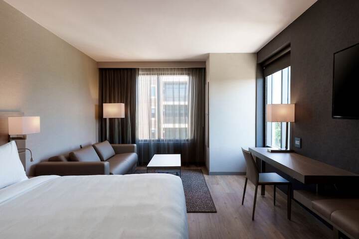 Room 22 of 67