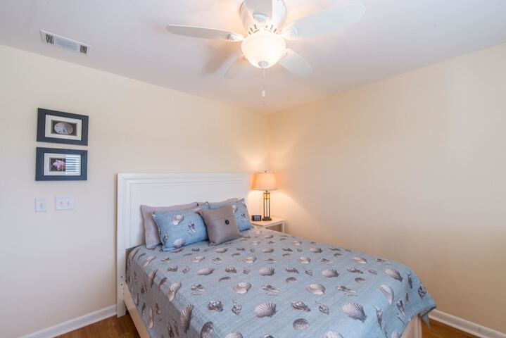 MARINERS CAY 45 2 Bedroom Holiday Home by My Ocean Rentals