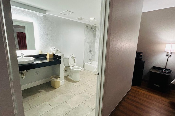 Room 42 of 45
