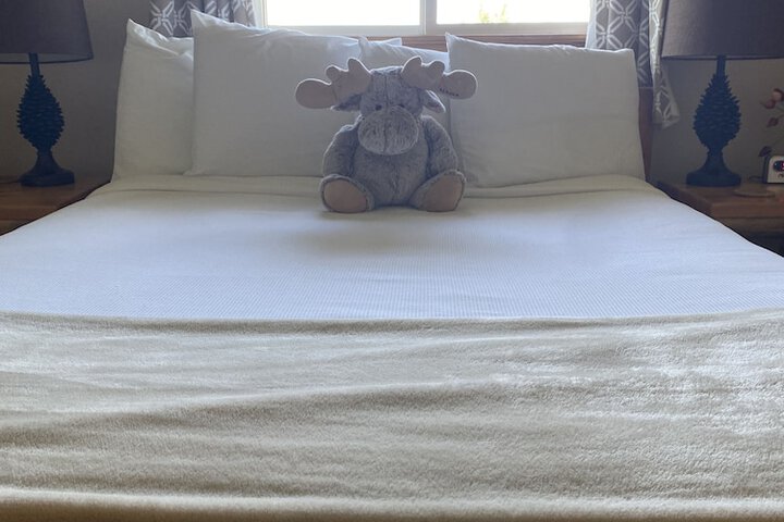 Pioneer Ridge B & B Inn