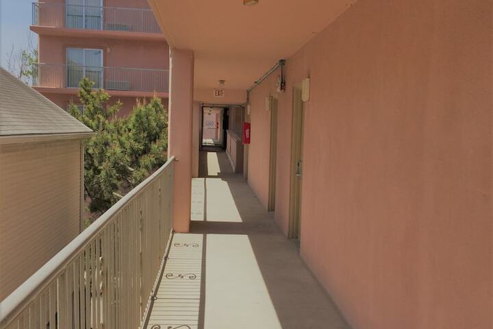 Hotel 4 of 41