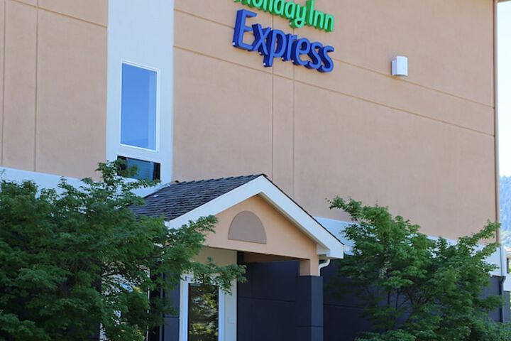 Holiday Inn Express & Suites Ashland by IHG