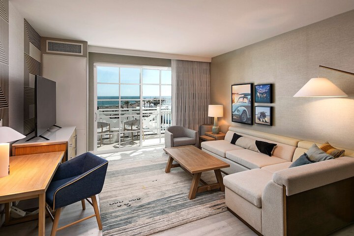 Inn at the Pier Pismo Beach Curio Collection by Hilton