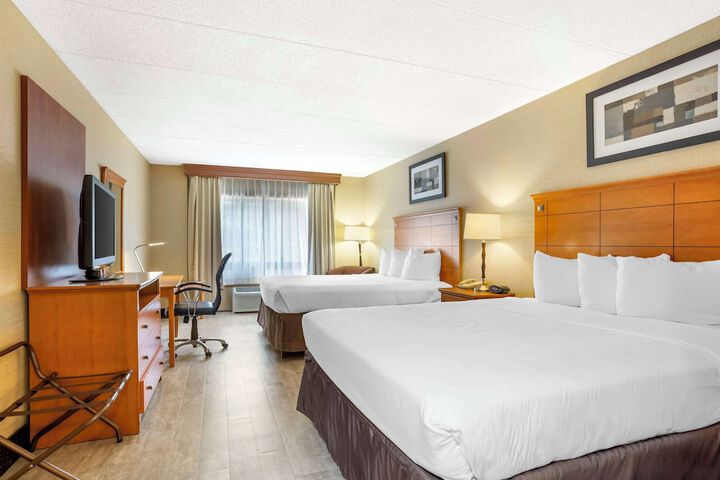 Room 9 of 35
