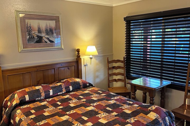 Room 73 of 119