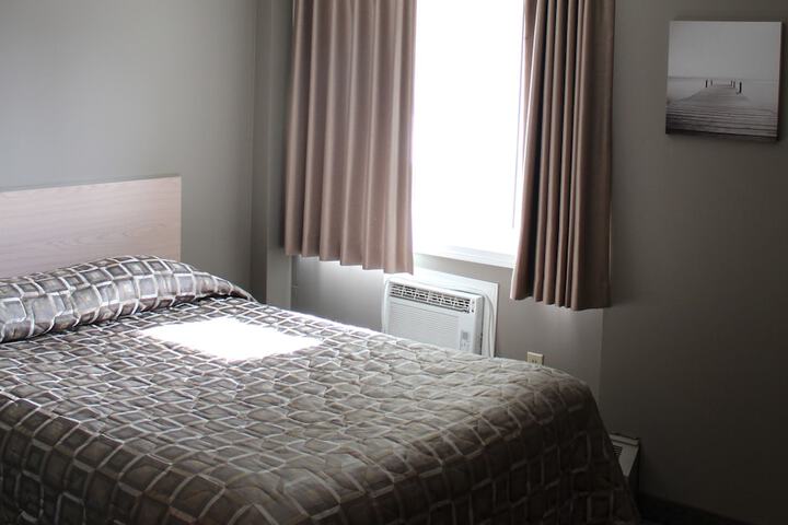 Room 7 of 19