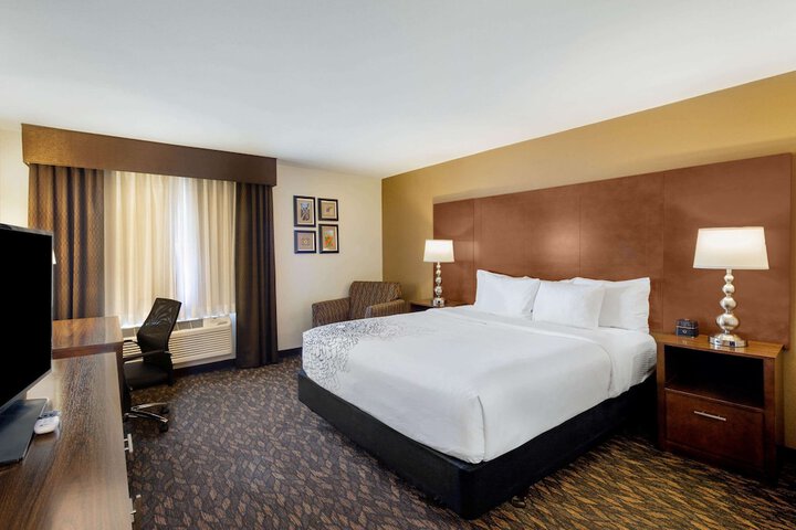 Room 17 of 29