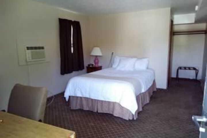 Turkey Creek Lodge and RV