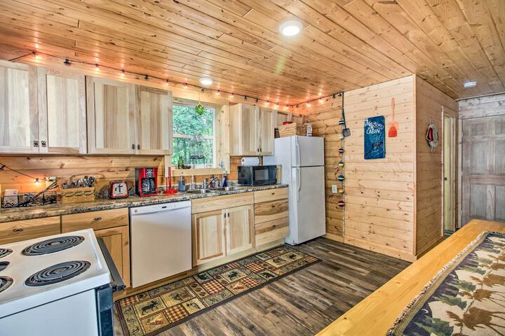 Big Lake Getaway w / Private Beach + Fire Pit!