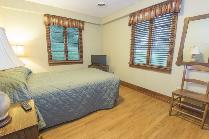 Room 79 of 121