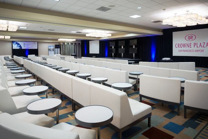 Crowne Plaza San Francisco Airport by IHG