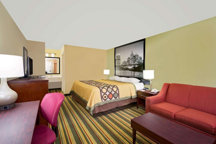 Room 12 of 15