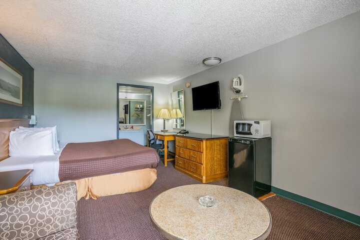 Room 17 of 50