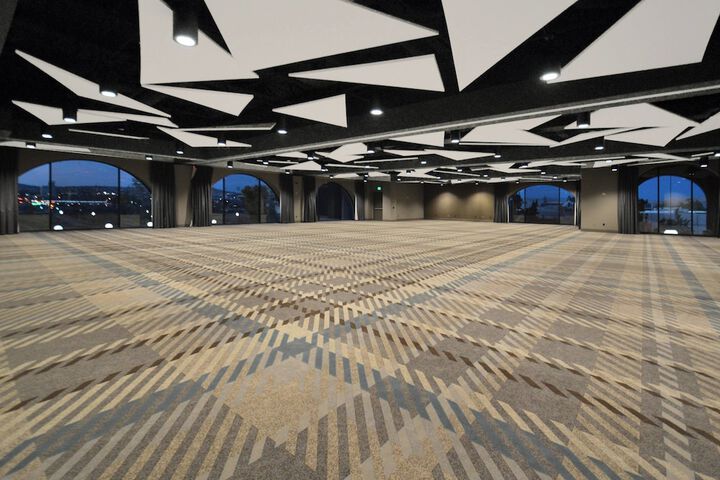Renaissance Reno Downtown Hotel & Spa