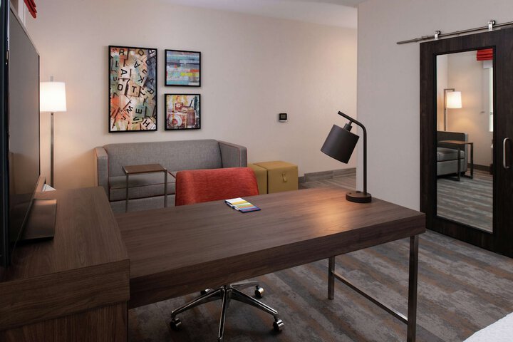 Hampton Inn & Suites Buena Park
