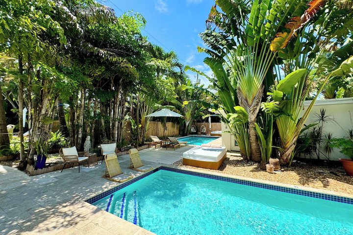 Pool 26 of 120