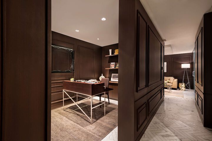 Room 35 of 68