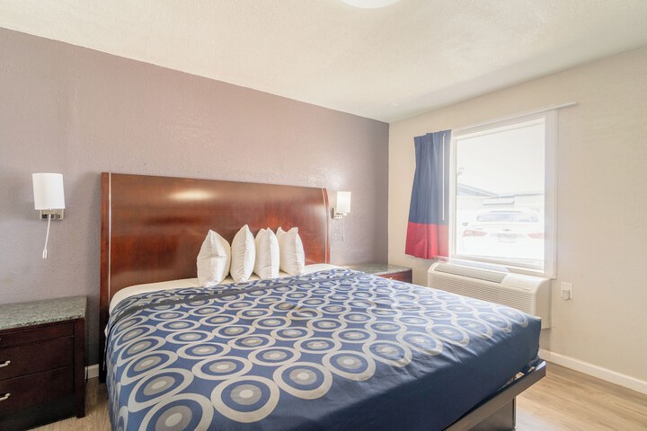 Economy Inn by OYO Lamesa TX