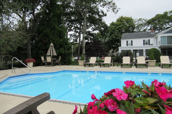 Pool 16 of 87