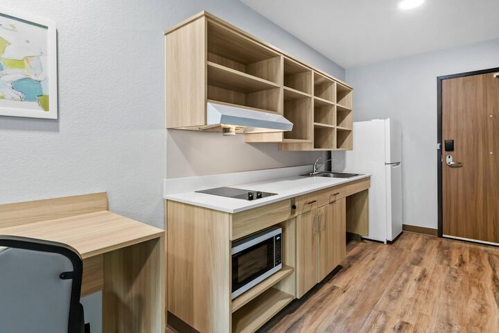 Woodspring Suites Rogers Bentonville