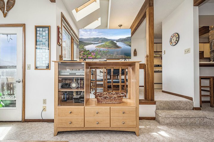 Ski Harbor 16 by Taylor Made Deep Creek