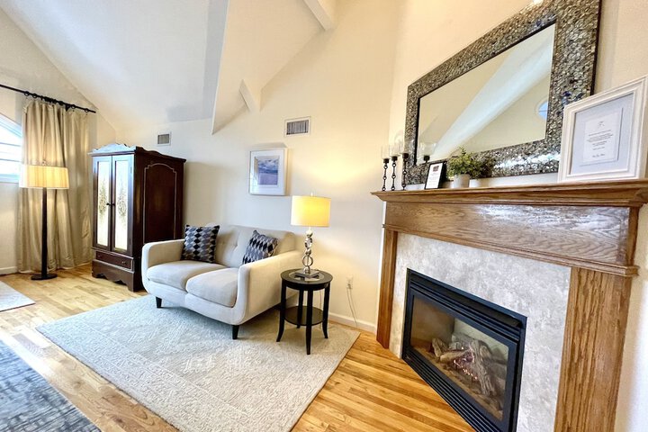 Room 20 of 97