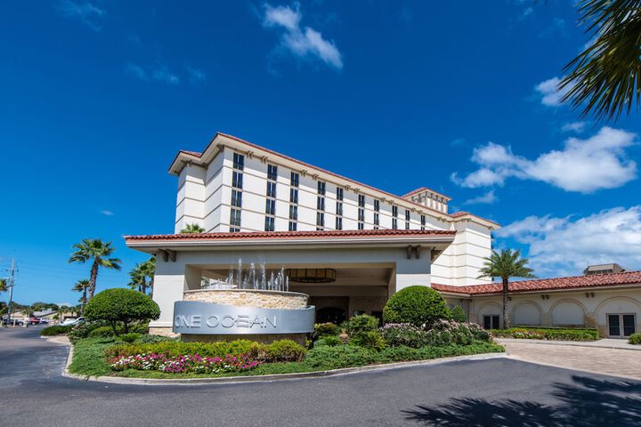 Hotel 5 of 87