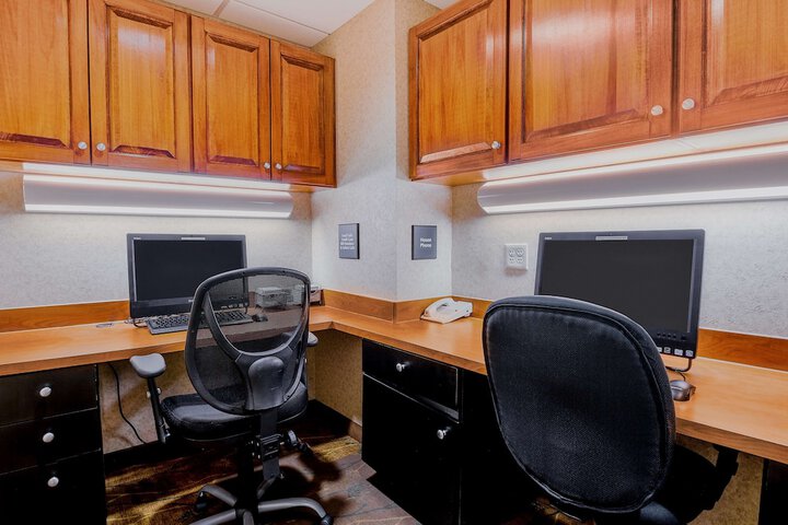 Business Center 54 of 55