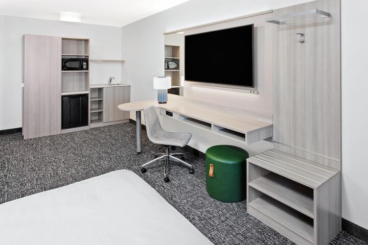 Spark by Hilton Rochester South