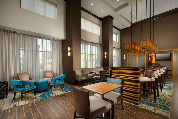 Hotel Interior 6 of 27