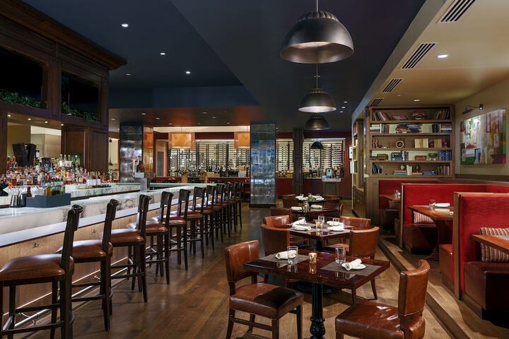 Dining 80 of 110